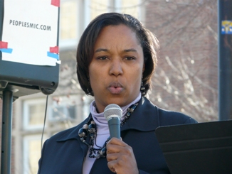 Sen. Lena Taylor (D-Milwaukee)