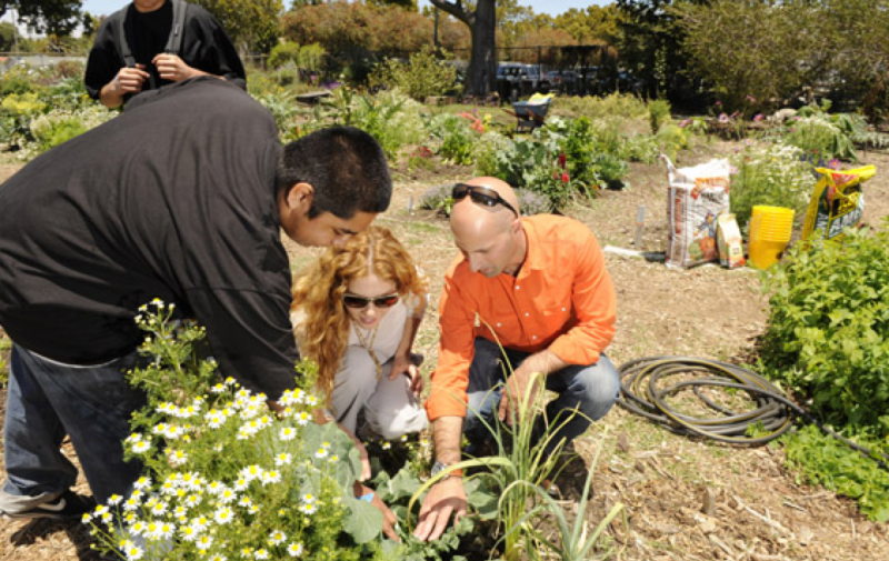 Twilight star Rachelle Lefevre at a Venice High School EMA event May 26, 2010, with Kellogg Amend on the far right of the photograph